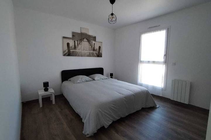 New house, spacious, bright, quiet neighborhood in agglo, fenced. Garage in Plouharnel, Côte des Mégalithes
