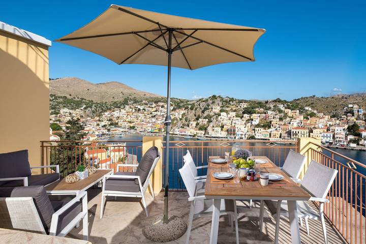 Location de vacances pour 5 personnes, avec balcon et vue sur l’océan dans Symi - 4