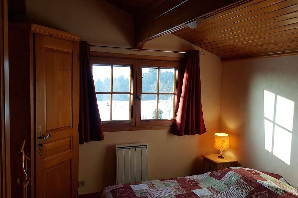 Beau chalet entre lac d'Annecy et montagnes in Nâves-Parmelan, Région d'Annecy
