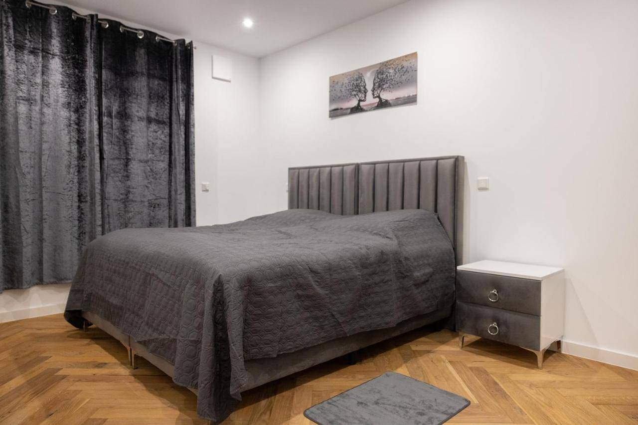 Ganze Wohnung, Deluxe Two-Bedroom Apartment with Garden View in Senne, Bielefeld