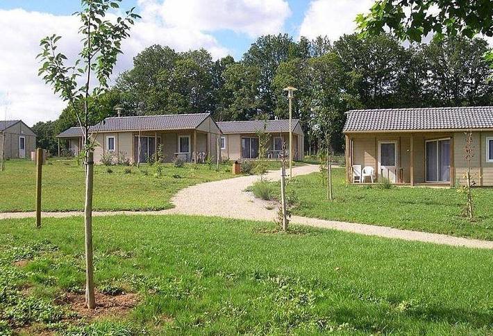 Location de vacances pour 6 personnes, avec jardin et piscine à Chamberet - 2