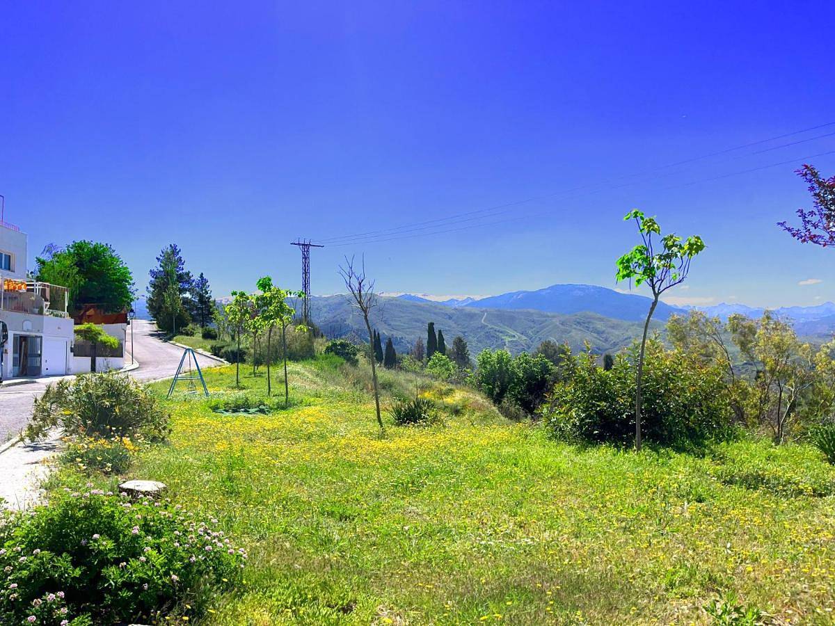 Casa Los Abetos cerca de la Alhambra y Sierra Nevada in Entorno de Sierra Nevada, Granada