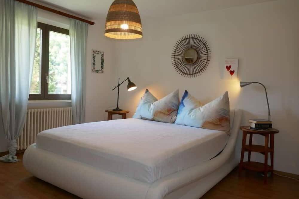 Appartamento intero, Appartamento Lara by Interhome in Blenio, Alpi Lepontine