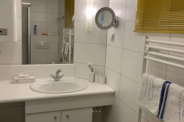 Ferienwohnung für 4 Personen, mit Terrasse und Garten in Landeck - 3