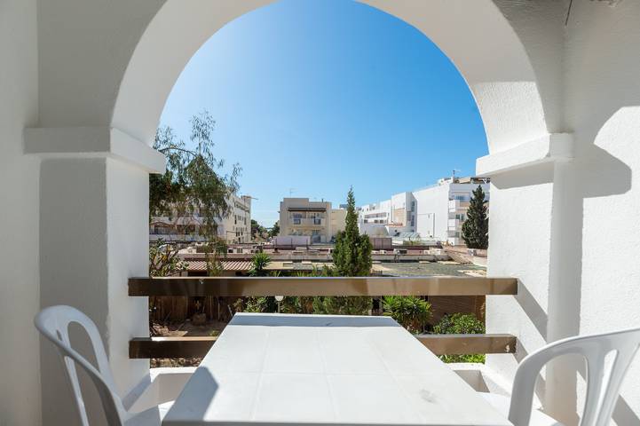 Ferienwohnung für 4 Personen, mit Balkon und Garten - 1