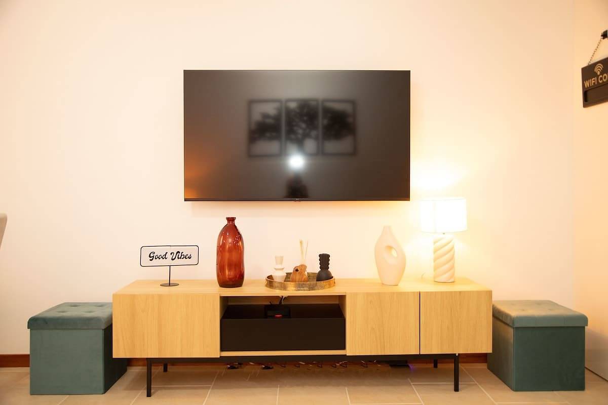 Beach Proximity Townhouse w/ Bbq & Free Wi-Fi in Machico, Madeira