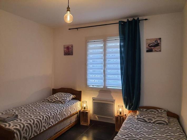 Location de vacances pour 6 personnes, avec piscine ainsi que terrasse et jardin à Montfort-sur-Argens - 3