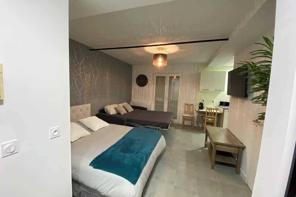 Entire apartment, Nice apartment in the city center close to everything !!!! in Croix d'Argent, Montpellier