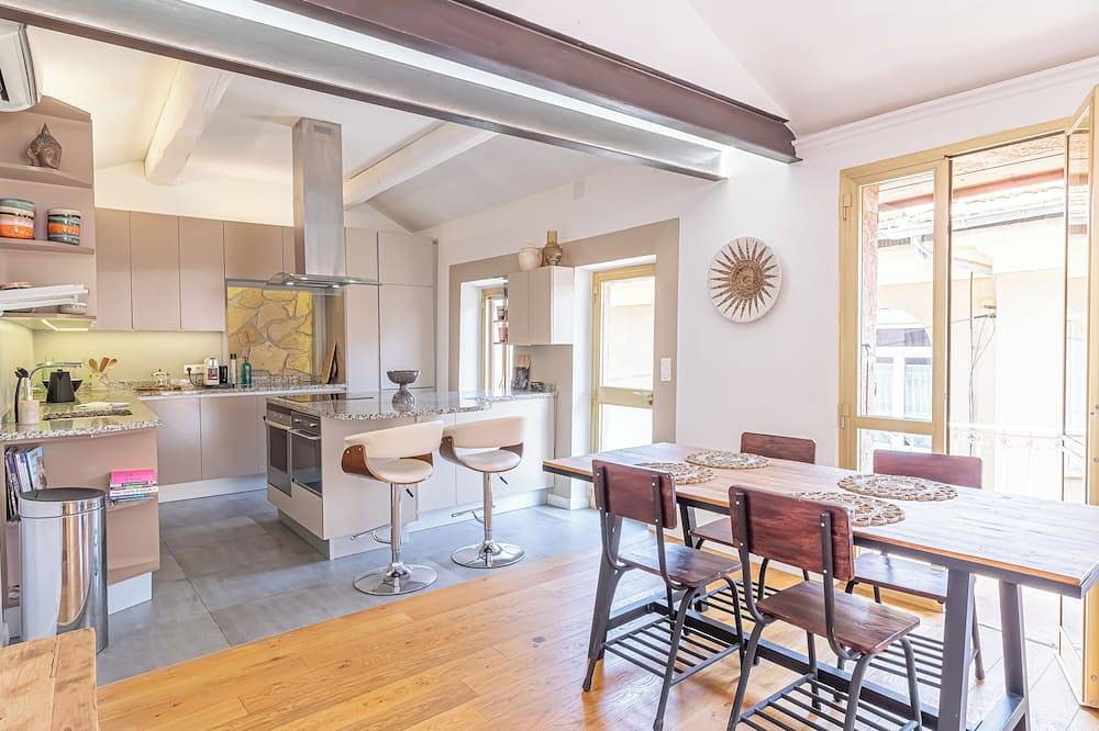 Peaceful house in the center of Beausoleil in Beausoleil, Nice region