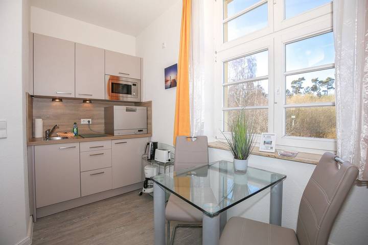 Ferienwohnung für 2 Personen, mit Balkon in Kühlungsborn - 3