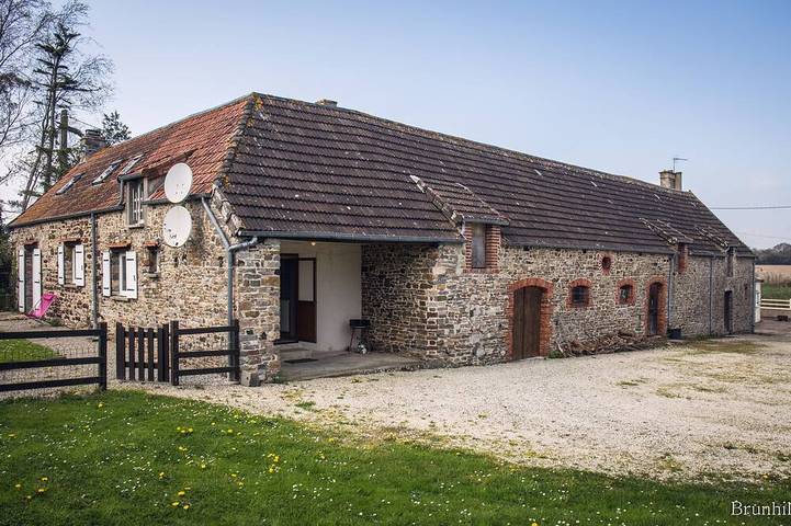 Gîte pour 5 personnes, avec Terrasse et Jardin à Denneville - 3