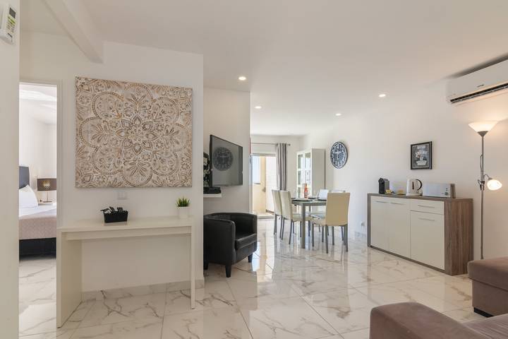 Ferienwohnung für 6 Personen, mit Balkon in Portimão - 3