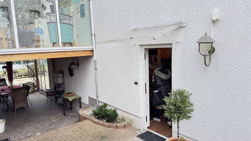 Ferienwohnung für 2 Personen, mit Garten und Pool sowie Terrasse in Kirn