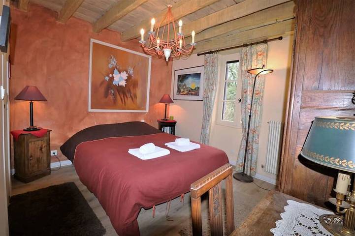 Location de vacances pour 10 personnes, avec terrasse et jardin à Salon (Dordogne) - 2