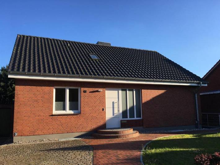 Ferienwohnung für 4 Personen, mit Terrasse und Garten in Wees - 2