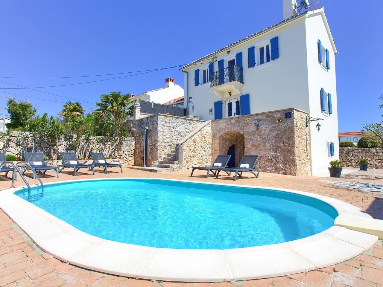 Steinvilla Margaret mit Pool und besonderem Flair in Garica, Krk