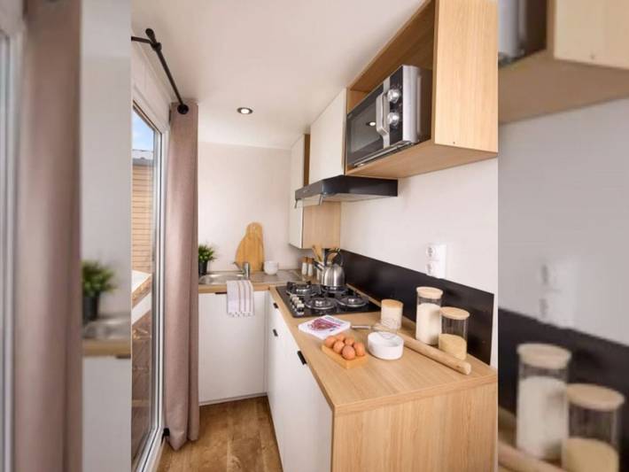 Mobil home pour 4 personnes, avec terrasse et piscine à Le Pradet - 2