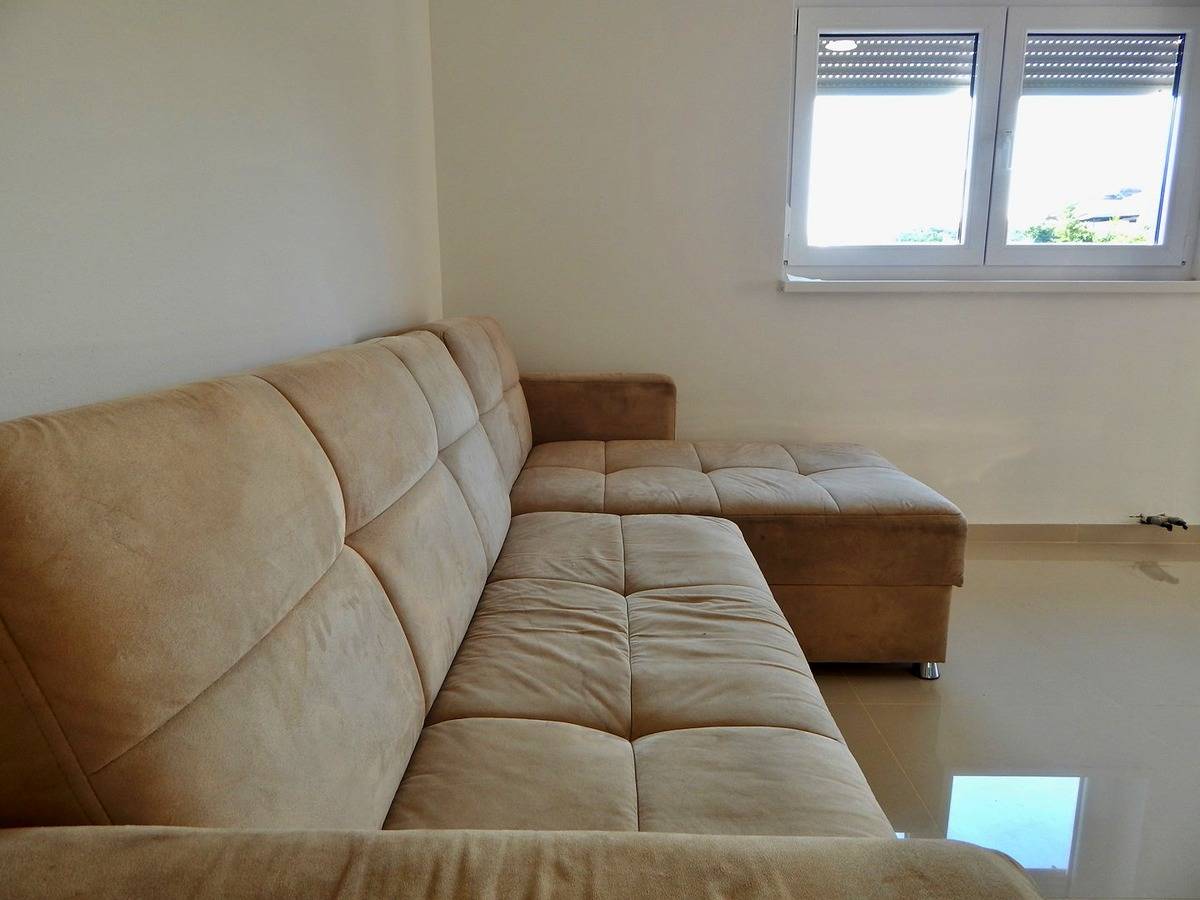Ganze Wohnung, Beautiful first floor apartment with terrace and grill / A3 in Stinjan, Pula