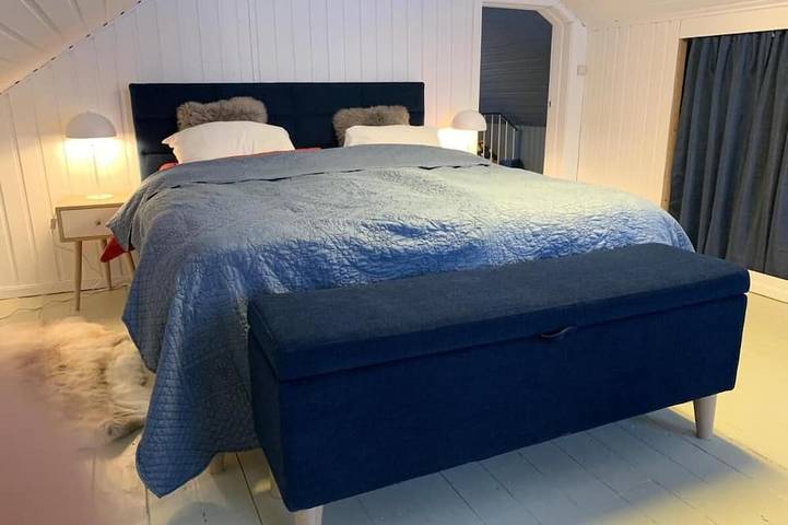 Liebevoll renoviertes Fjordhouse in Malsnes mit eigenem Strand in Målselv