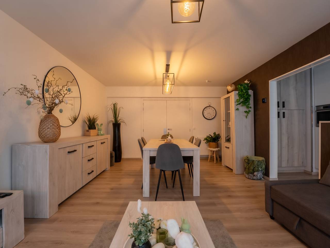 Geheel appartement, Amuzee with parking & lateral sea view in Blankenberge, Belgische Kust