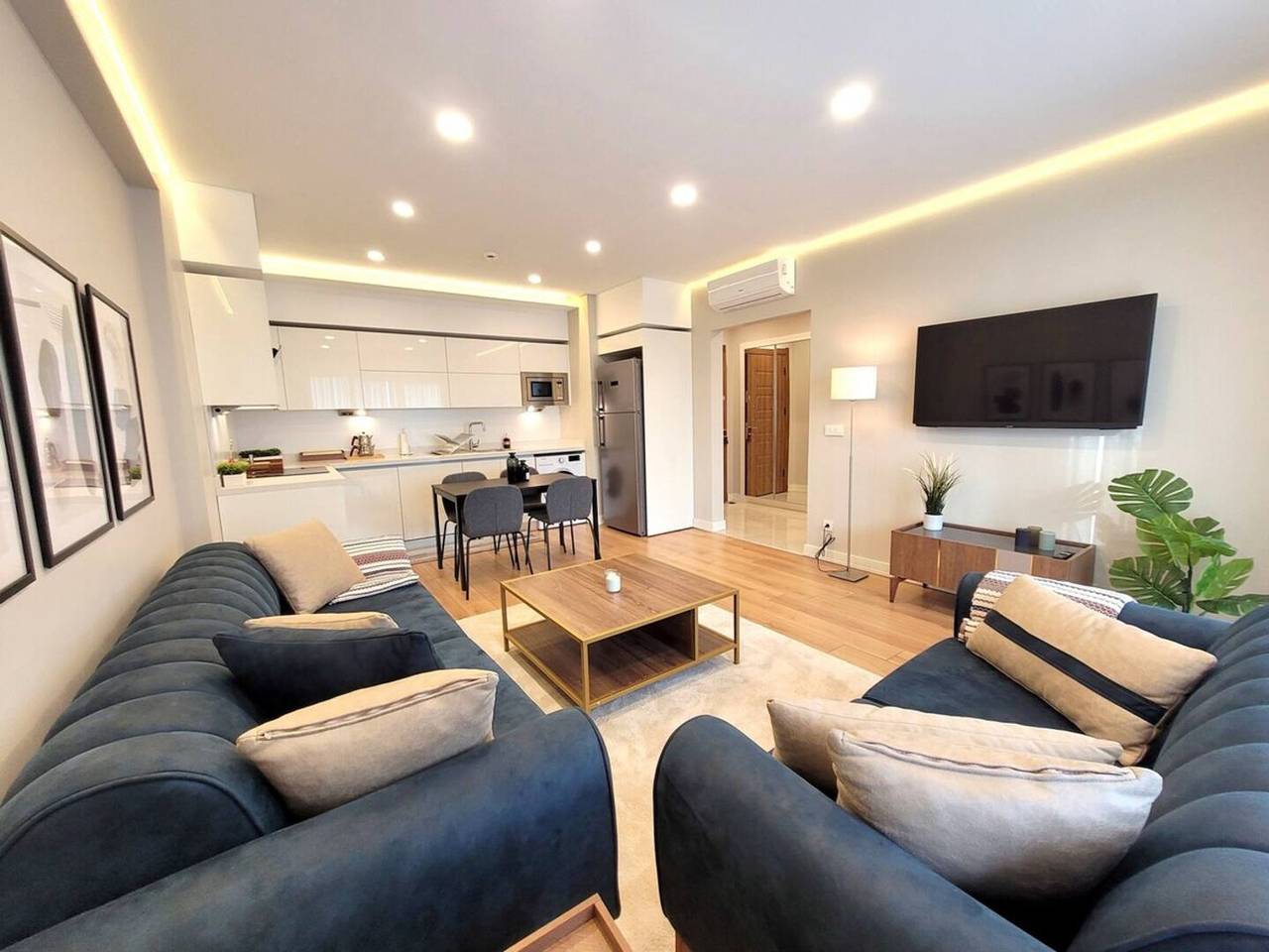 Entire apartment, Relax Unwind: Inviting 2Br Apt, Cozy Interiors in Istanbul, Marmara region