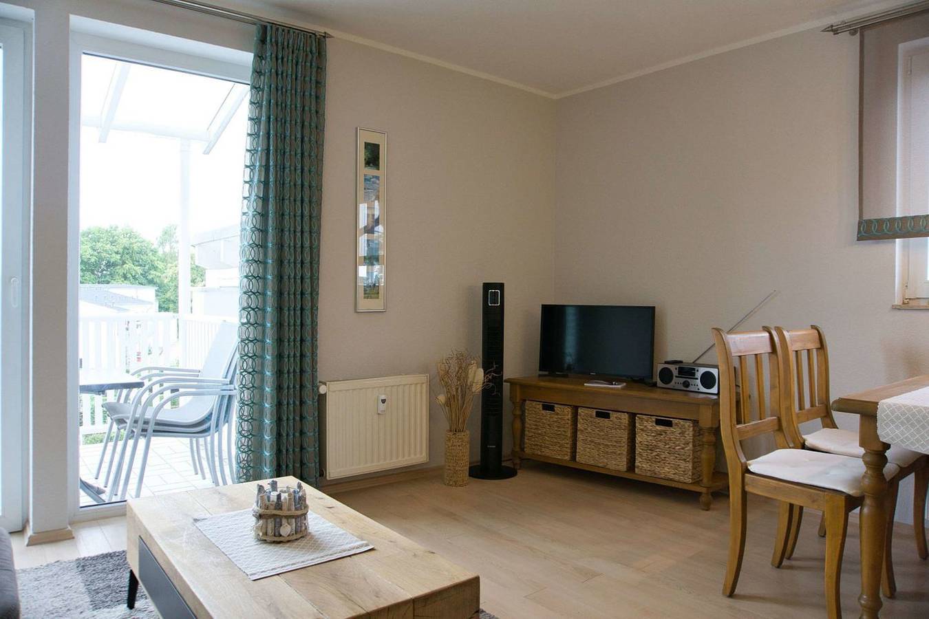 Ganze Wohnung, Ferienwohnung in zentraler Lage und mit Balkon - Villa Karola Fewo 18 in Göhren, Rügen