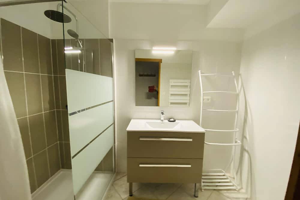 Cottage near Locquirec, Morlaix, Lannion, Ploumanac'h, Perros-Guirrec in Plestin-les-Grèves, Ceinture Dorée