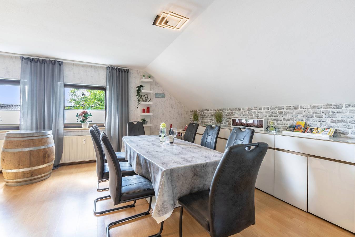 Ganze Wohnung, Ferienwohnung "Fewowe" mit Gartenbenutzung in Wenden, Siegerland