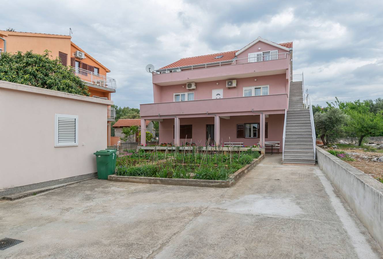Ganze Wohnung, Apartment Sime in Brodarica, Šibenik-Knin