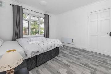 Holiday Rental for 10 People in Colchester, Essex, Photo 3