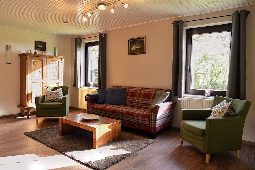 Ferienhaus in idyllischer Alleinlage in Geestland, Cuxland