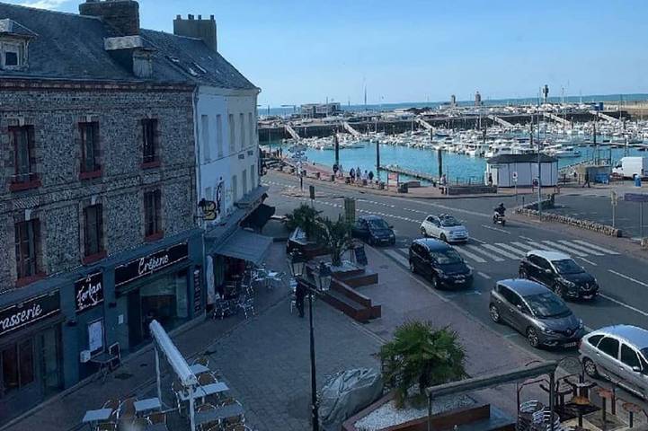 Gîte pour 8 personnes dans Palais Bénédictine (Fécamp)