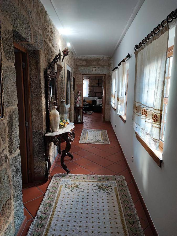 Location de vacances pour 7 personnes, avec balcon et vue dans Castro Daire - 3