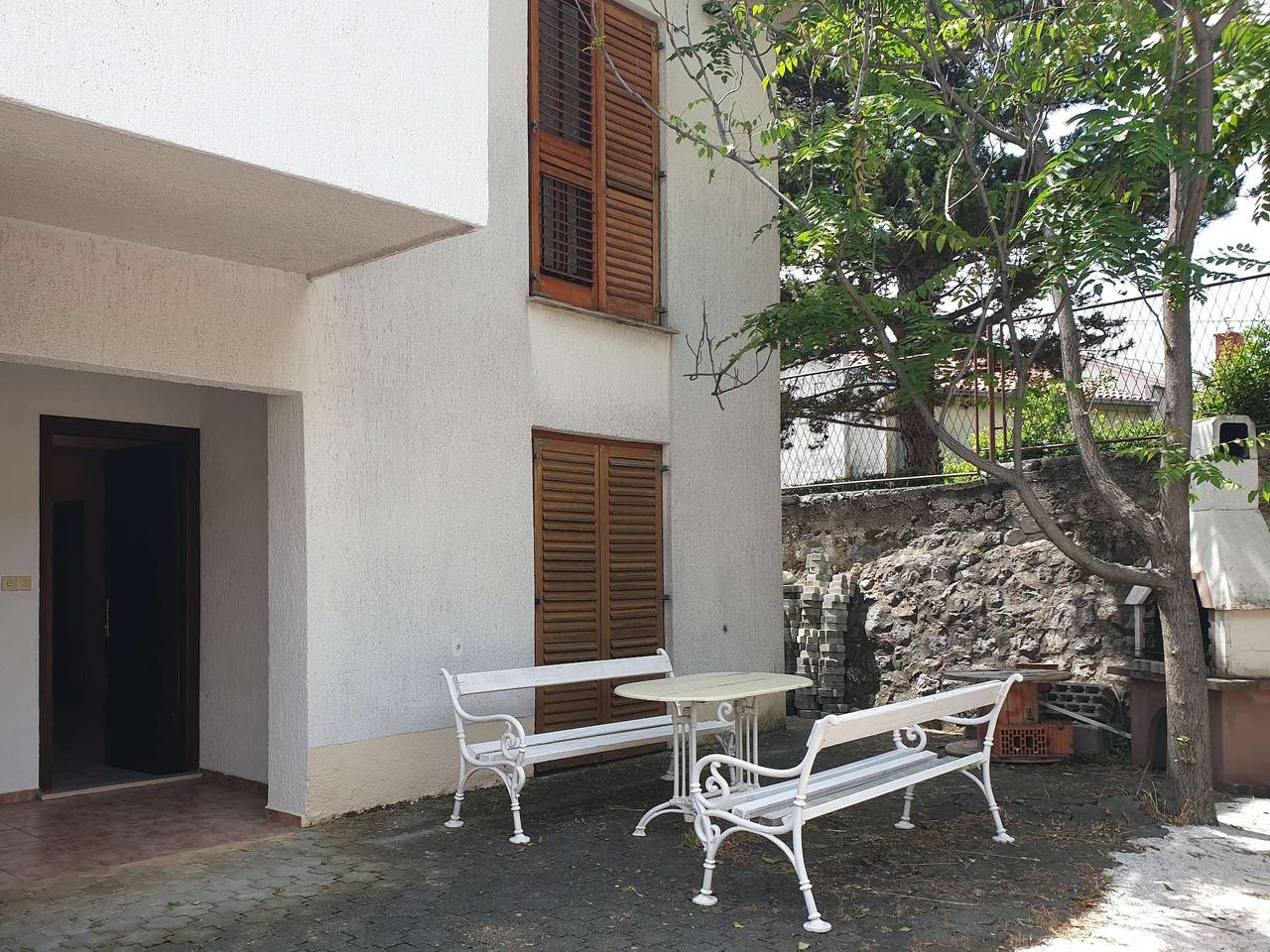 Ganze Wohnung, 2-Zimmer-Ferienwohnung mit Terrasse und Meerblick Selce, Crikvenica A-23193-a in Selce, Primorje-Gorski Kotar