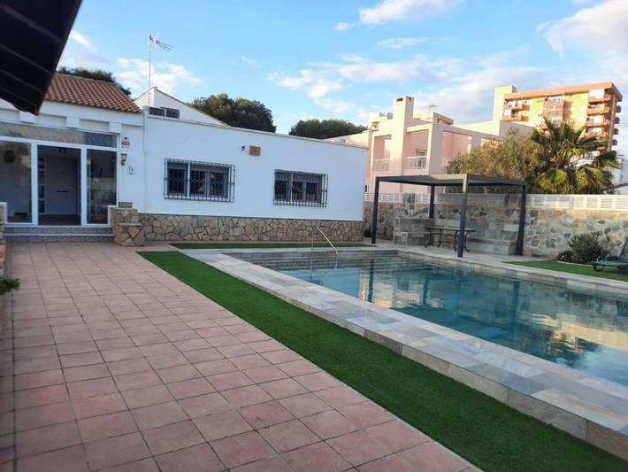 Casa rural para 10 personas, con piscina en Roquetas de Mar - 3