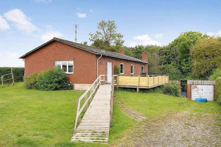 Ferienhaus für 8 Personen, mit Terrasse