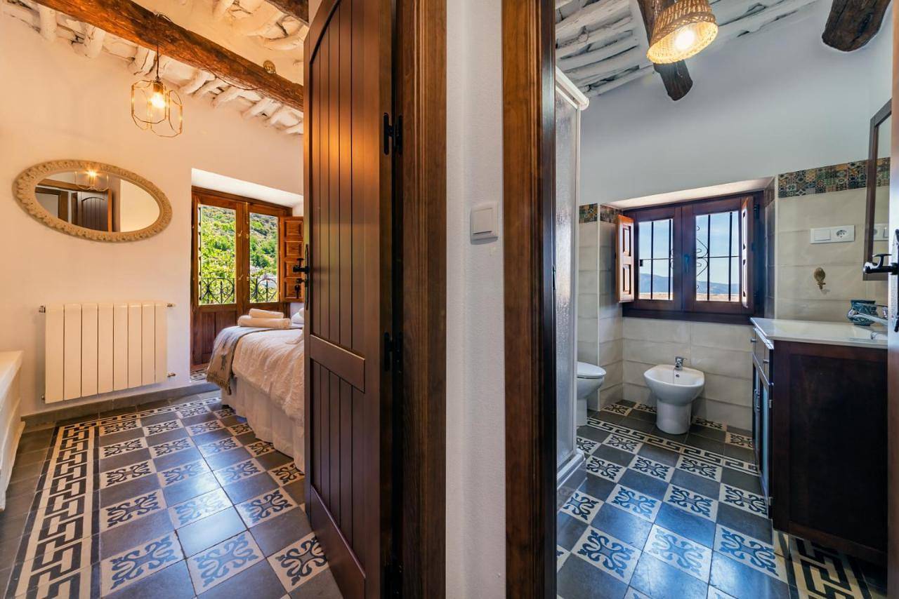 Casa Tita María in Bubión, Cordillera Penibética