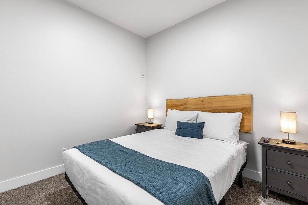 3-bedroom Daily Monthly Rates Available Unit 5 in Parksville, Regional District of Nanaimo