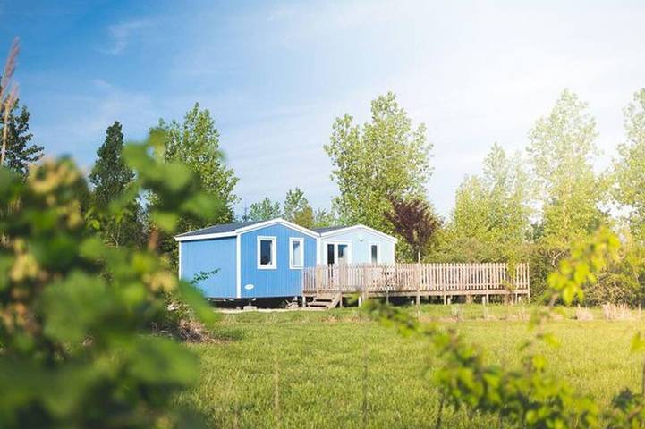 Gîte pour 6 personnes, avec piscine et terrasse à Seillac