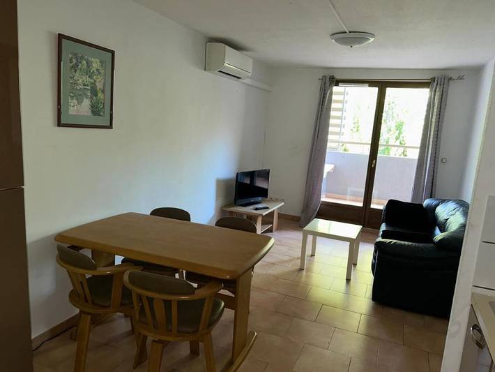 Chambre d’hôte pour 4 personnes, avec jardin ainsi que piscine et vue, animaux acceptés à Barjac - 4