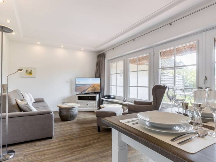 Ganze Ferienwohnung, Lüüvwai Ii - In einer reetgedeckten Wohnanlage in Südlage nahe dem Benen-Diken-Hotel. in Keitum, Sylt (Gemeinde)