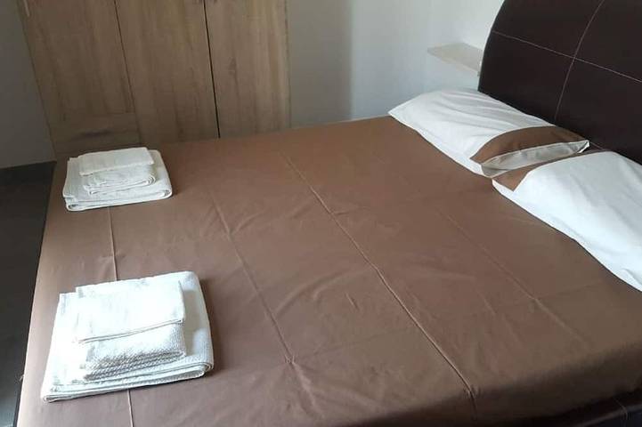 Location de vacances pour 10 personnes, avec jardin et terrasse, animaux acceptés à Menfi - 4