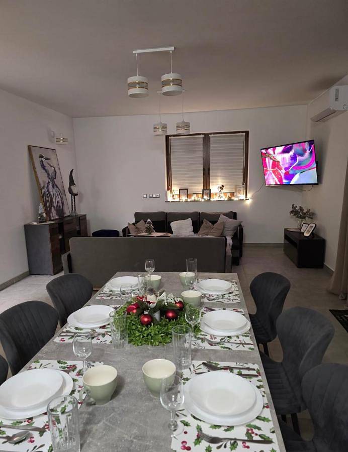 Gîte pour 16 personnes, avec jardin et vue, animaux acceptés à Pcim - 3