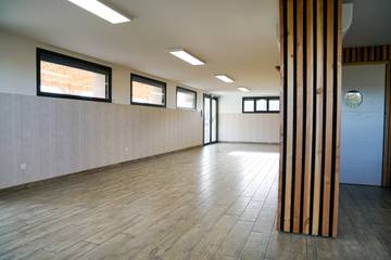 Maison De Vacances pour 14 Personnes dans Veauchette, Montbrison, Photo 4