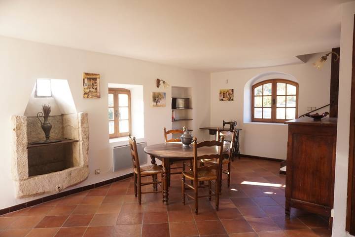 Gîte pour 4 personnes à Simiane-la-Rotonde - 3