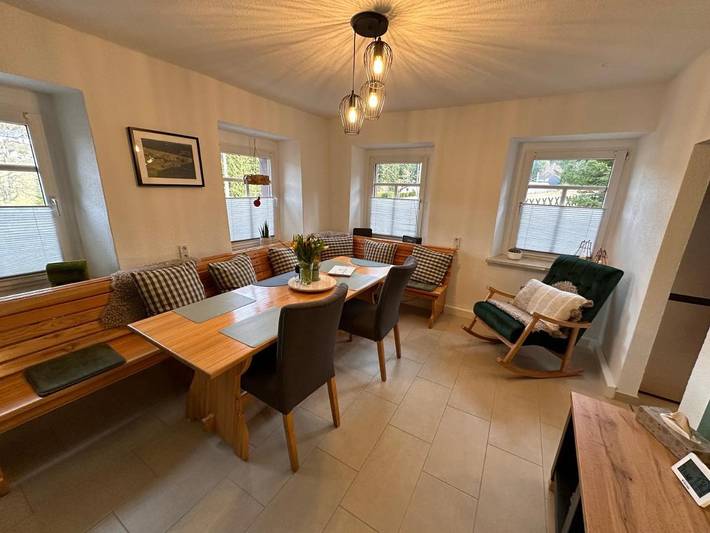 Ferienhaus für 8 Personen, mit Terrasse und Garten sowie Sauna und Ausblick