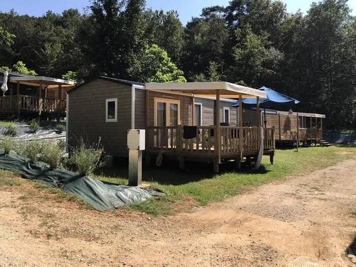 Mobil home pour 4 personnes, avec bassin pour enfant à Thonac - 2