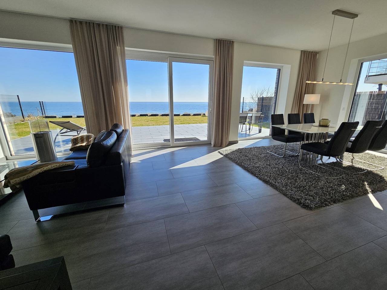 Strandhus Dahme (180°Meerblick-direkter Strandzugang) in Dahme, Ostholstein