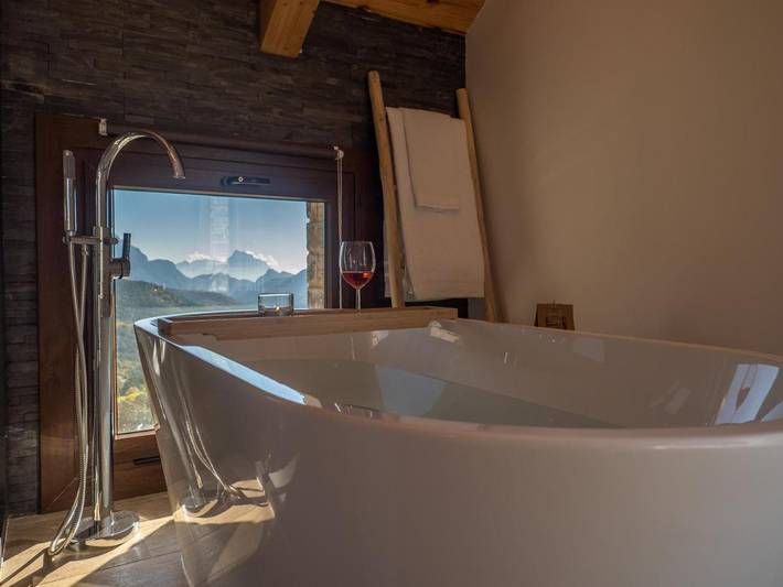 Casa de vacaciones para 4 personas, con vistas y jardín en Parque nacional de Ordesa y Monte Perdido - 3