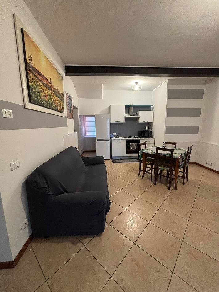 Holiday Home 'Domus Oppiorum' with Wi-Fi and Air Conditioning in Oppeano, Verona Province